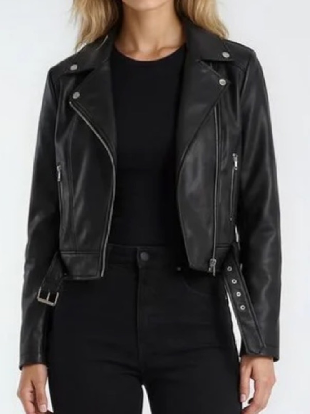 NWT ‼️ Forever 21 Black Faux Leather Moto Jacket